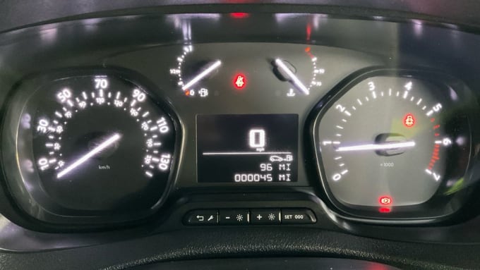 2025 Vauxhall Vivaro