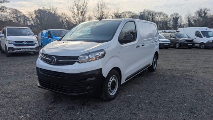 2025 Vauxhall Vivaro