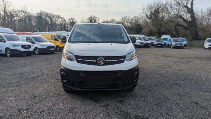 2025 Vauxhall Vivaro