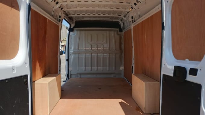 2025 Vauxhall Movano