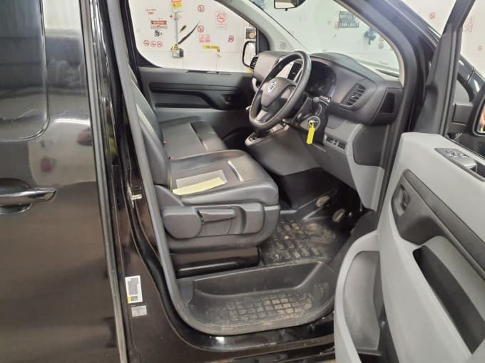 2025 Vauxhall Vivaro