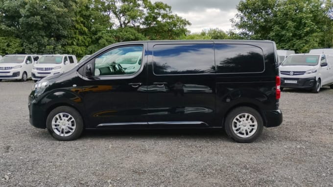 2025 Vauxhall Vivaro