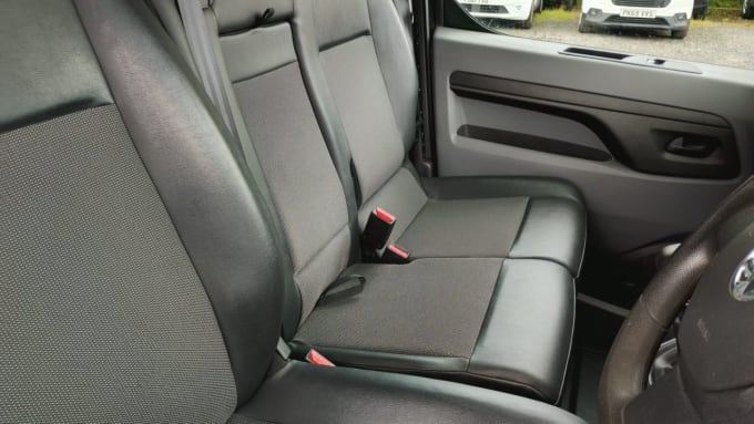 2025 Vauxhall Vivaro