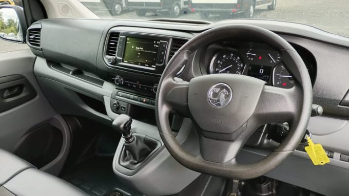 2025 Vauxhall Vivaro