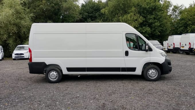 2025 Citroen Relay