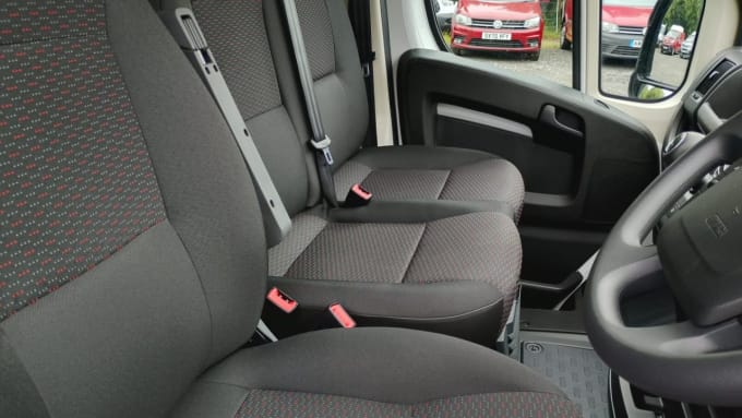 2025 Citroen Relay