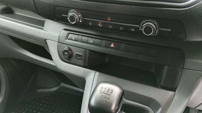 2025 Citroen Dispatch