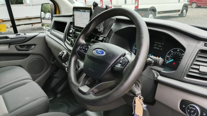 2025 Ford Transit Custom