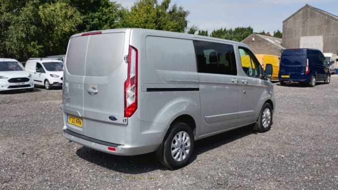 2025 Ford Transit Custom