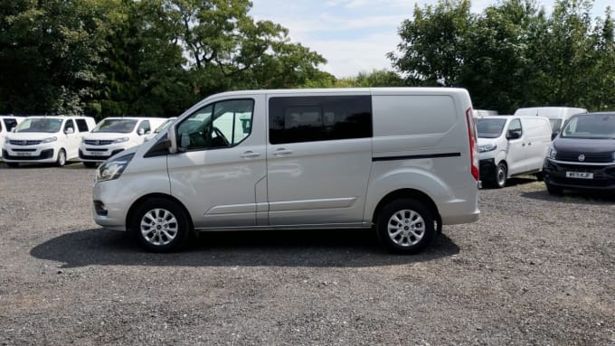 2025 Ford Transit Custom
