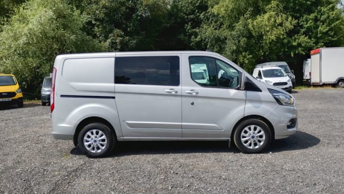 2025 Ford Transit Custom