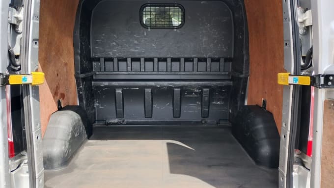 2025 Ford Transit Custom
