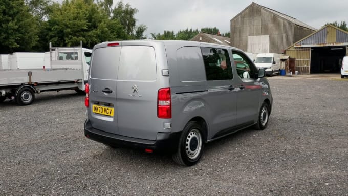 2025 Peugeot Expert