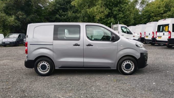 2025 Peugeot Expert