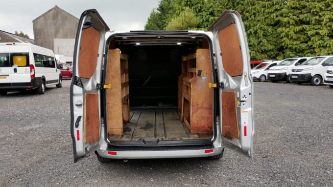 2025 Ford Transit Custom