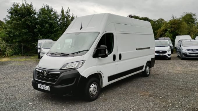 2022 Vauxhall Movano