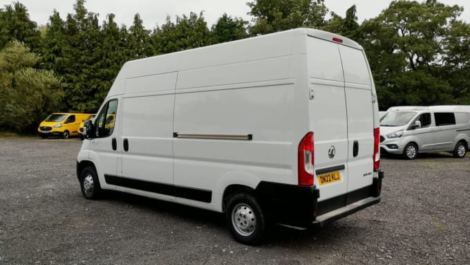 2022 Vauxhall Movano