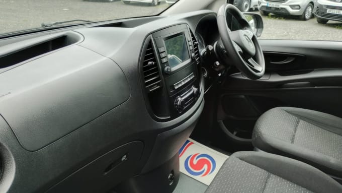 2025 Mercedes-benz Vito