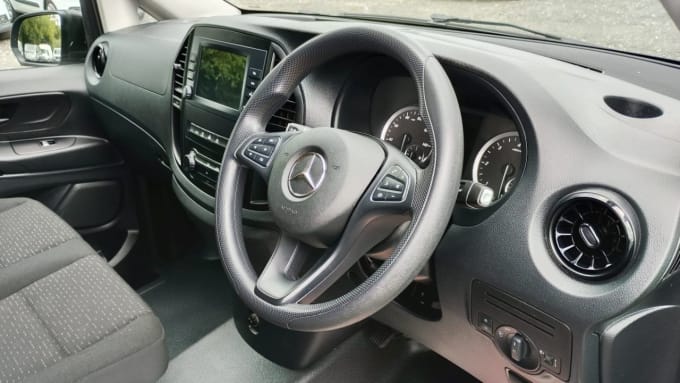 2025 Mercedes-benz Vito
