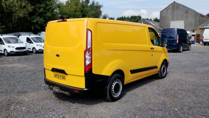 2025 Ford Transit Custom