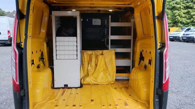 2025 Ford Transit Custom
