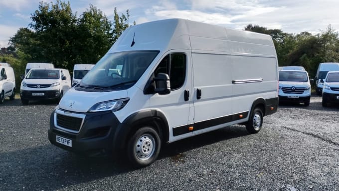 2023 Peugeot Boxer