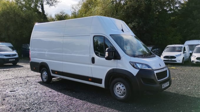 2023 Peugeot Boxer