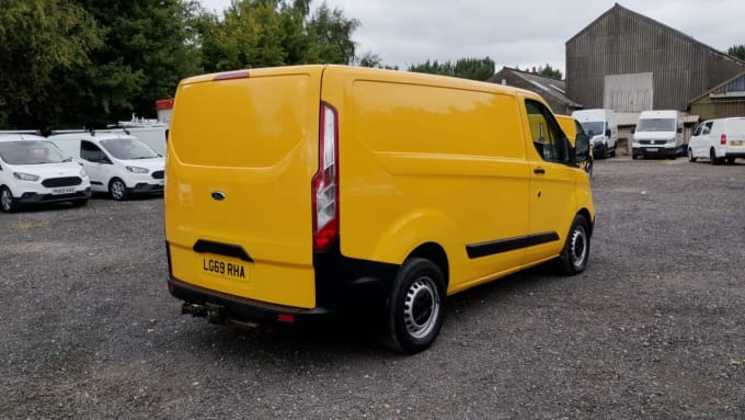 2025 Ford Transit Custom