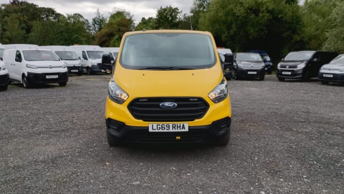 2025 Ford Transit Custom