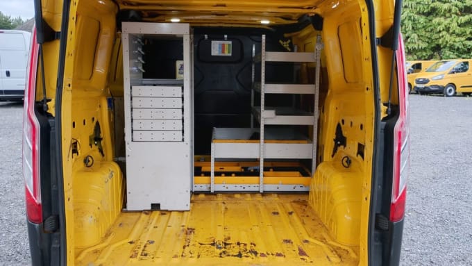 2025 Ford Transit Custom