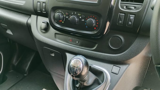 2025 Vauxhall Vivaro