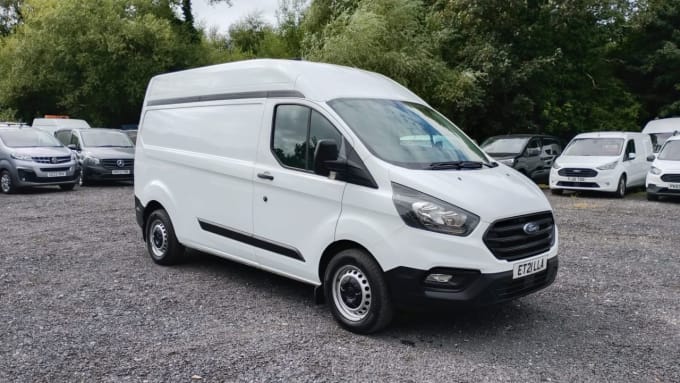 2025 Ford Transit Custom