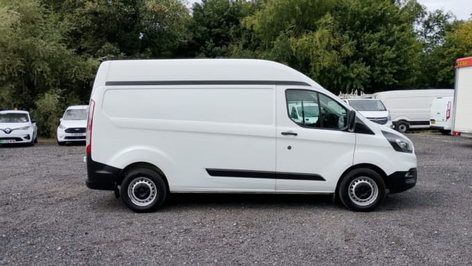 2025 Ford Transit Custom