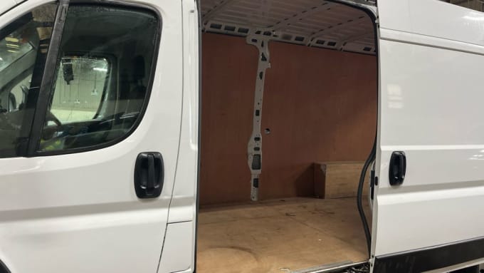 2025 Peugeot Boxer