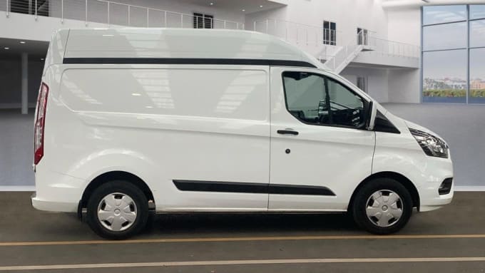 2025 Ford Transit Custom