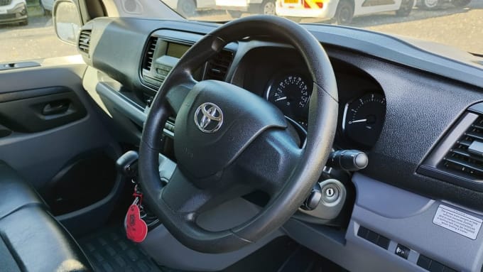 2020 Toyota Proace