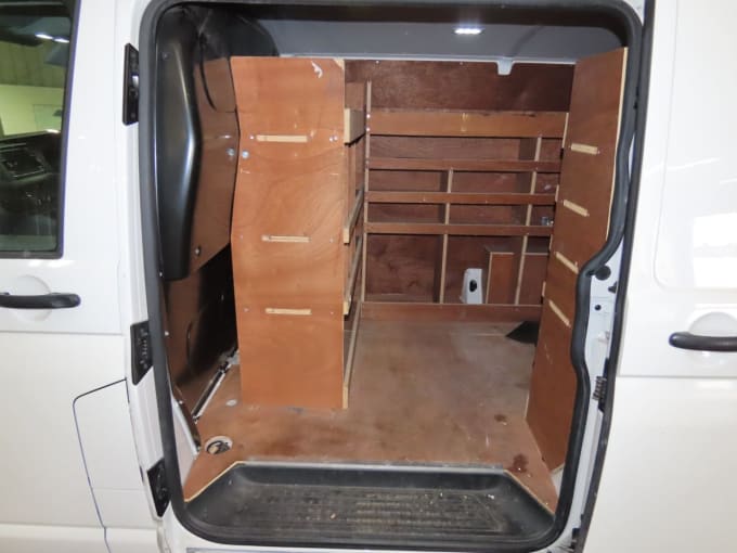2025 Volkswagen Transporter