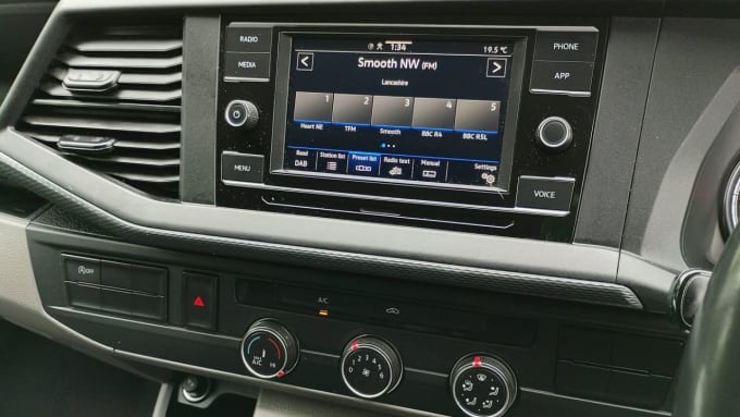2021 Volkswagen Transporter