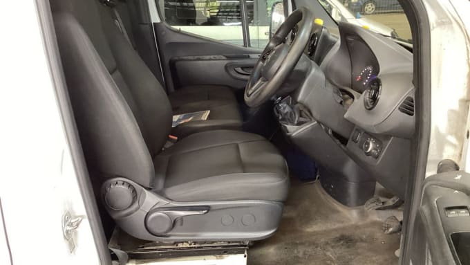 2025 Mercedes-benz Sprinter