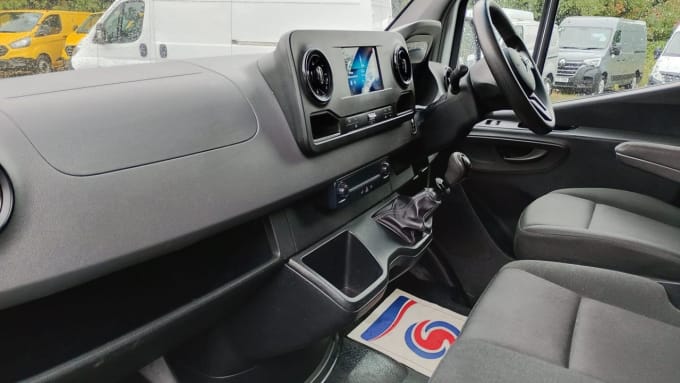 2025 Mercedes-benz Sprinter