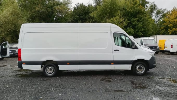 2025 Mercedes-benz Sprinter