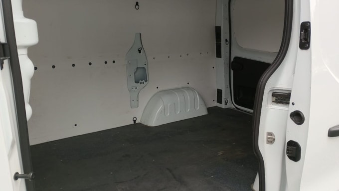 2025 Renault Trafic
