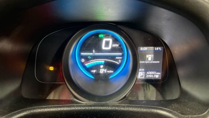 2025 Nissan E-nv200