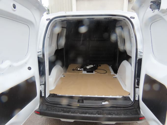 2024 Nissan Townstar