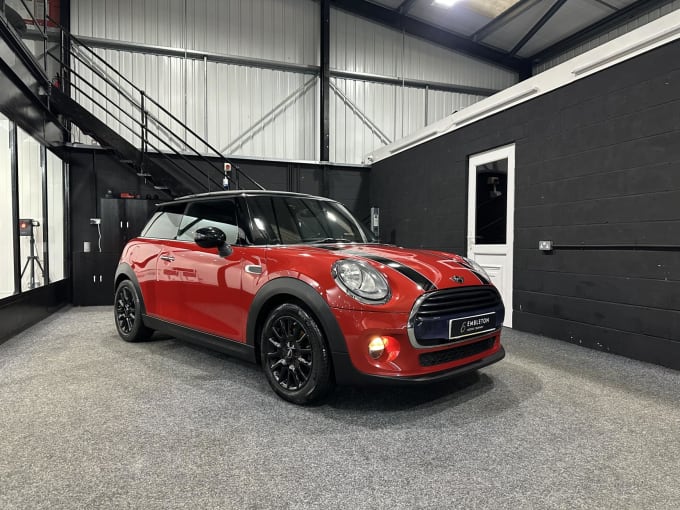 2017 Mini Hatch