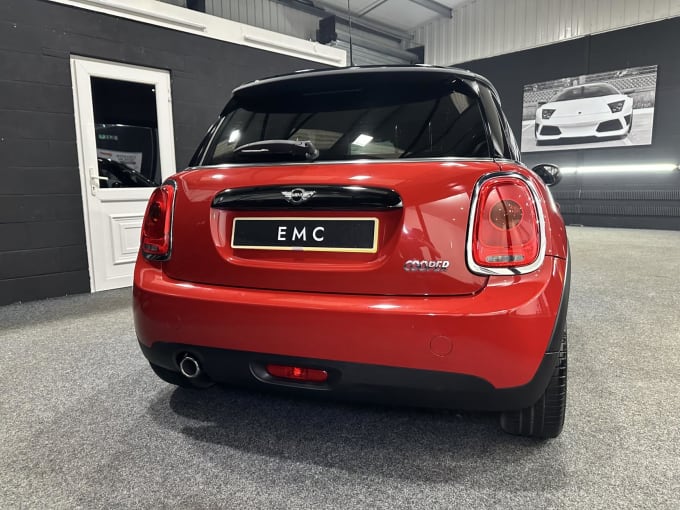 2017 Mini Hatch