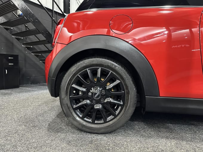 2017 Mini Hatch