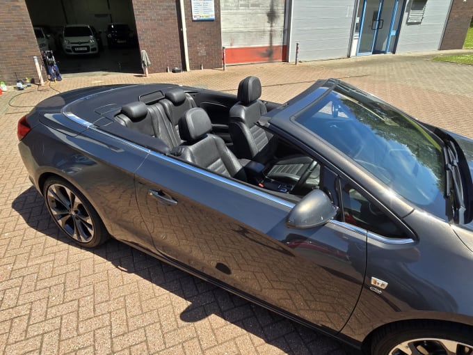 2013 Vauxhall Cascada