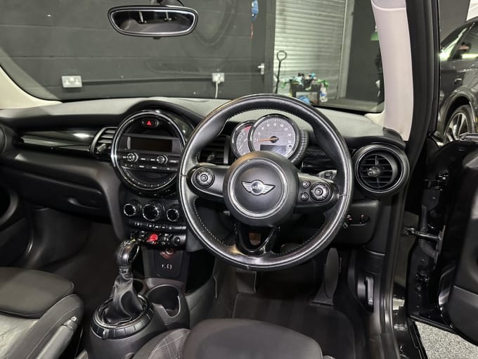 2017 Mini Hatch