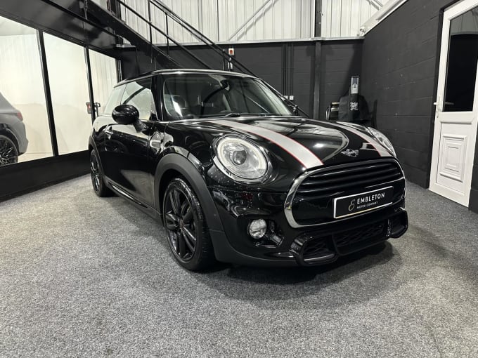 2017 Mini Hatch